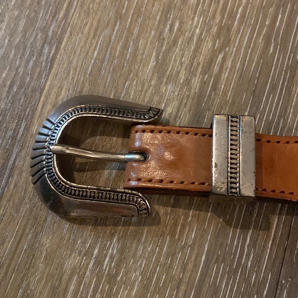 Vintage Native American/Southwestern beaded leather belt - Picture 6 of 9